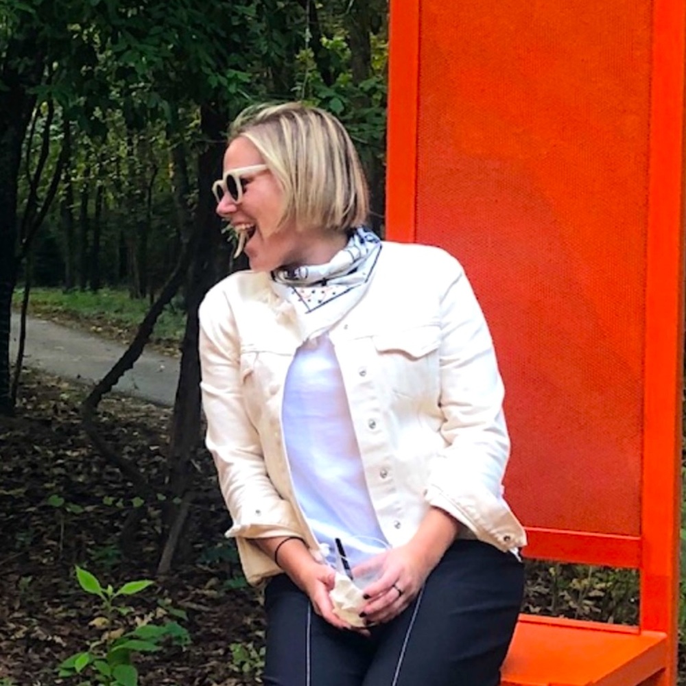 Meet your Posher, Caroline